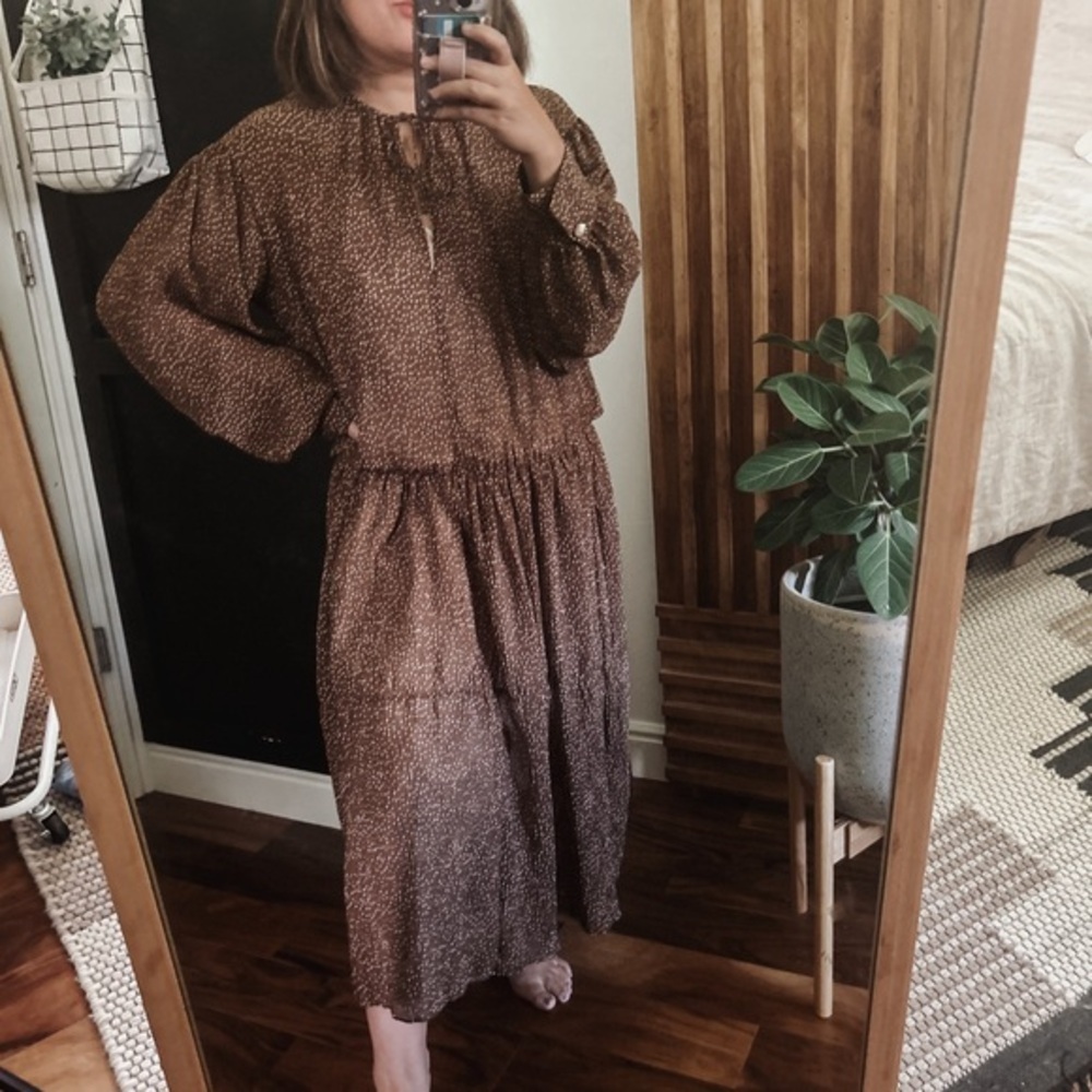 Vince Starry Dot Long-sleeve shift dress. Size M